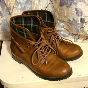 Brown boots